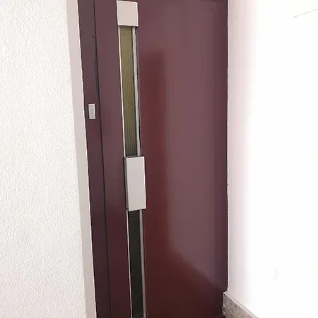 Lc Jacetania Pirineos Апартаменты Хака
